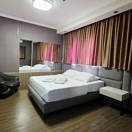 Hotel House 리숀 레지온 외부 사진