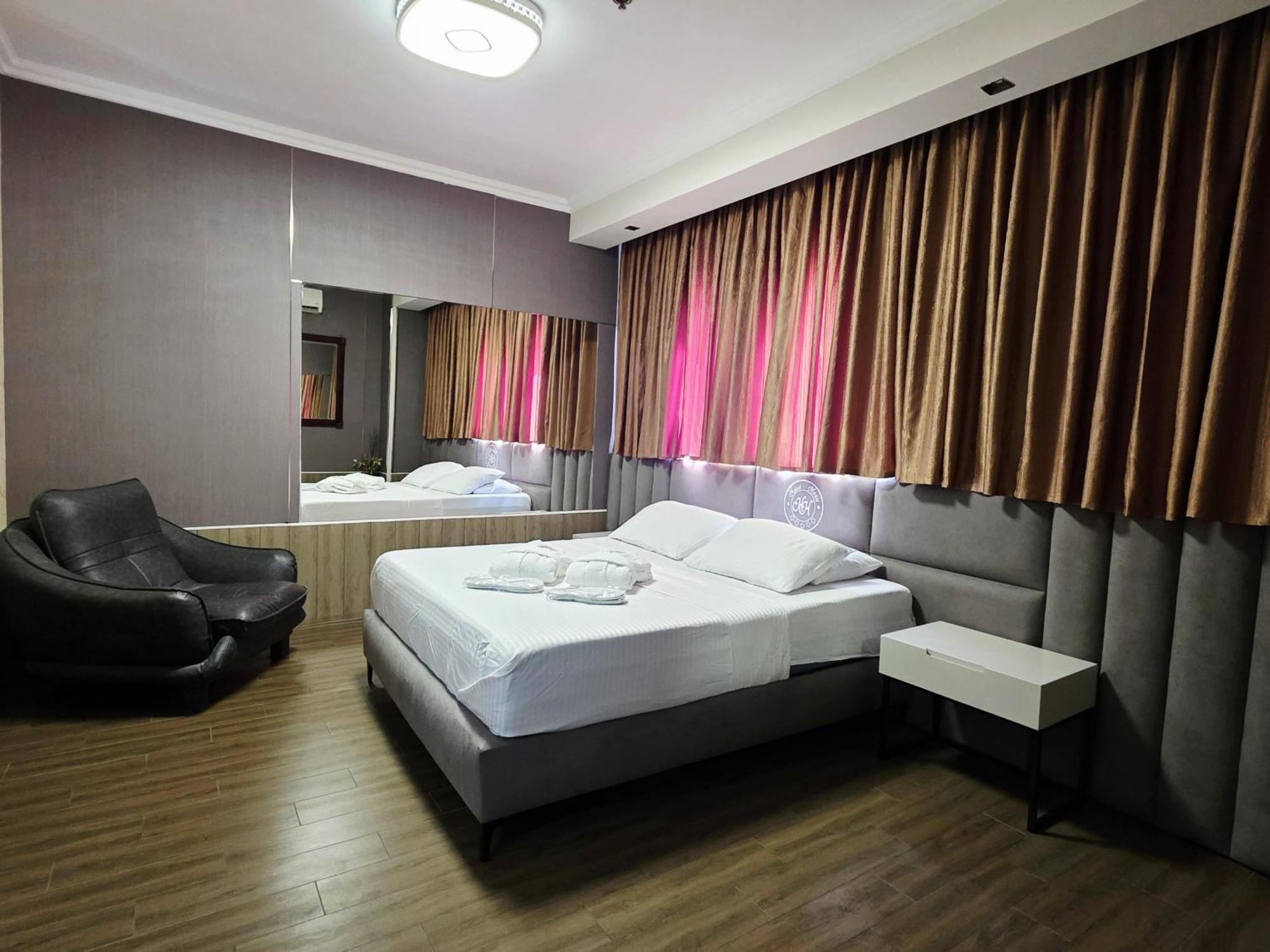 Hotel House 리숀 레지온 외부 사진